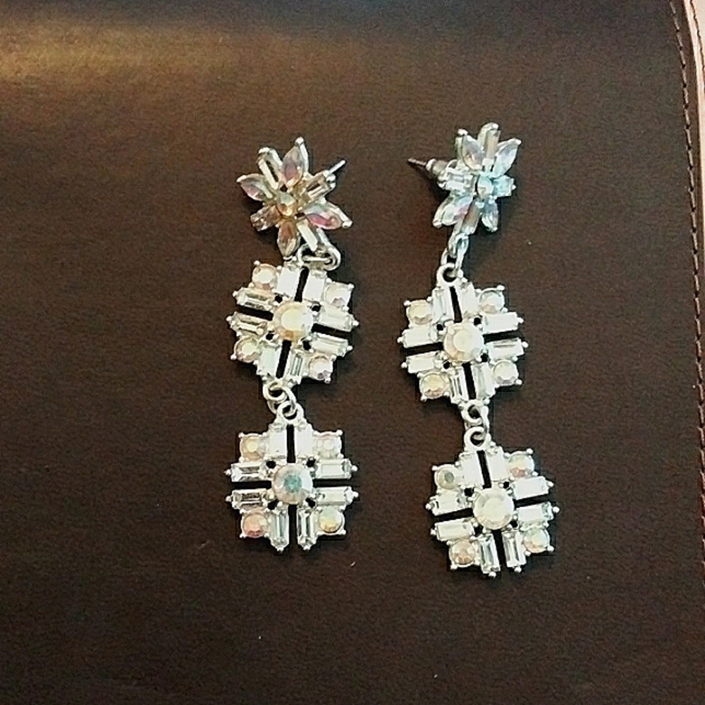 Aurora borealis rhinestone dangle earrings